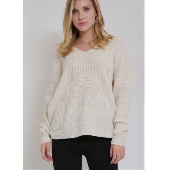 Off White Open Back Twist Off-the-Shoulder Sweater - Picture 3 of 5